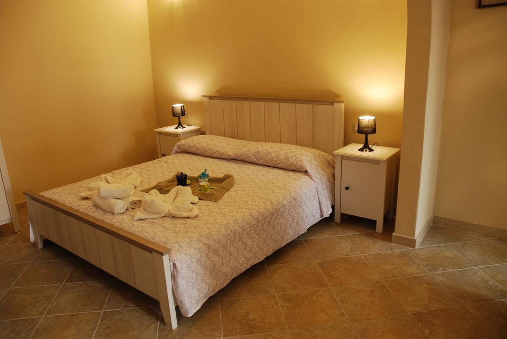 Alba Sarda Residence Iglesias Oda fotoğraf